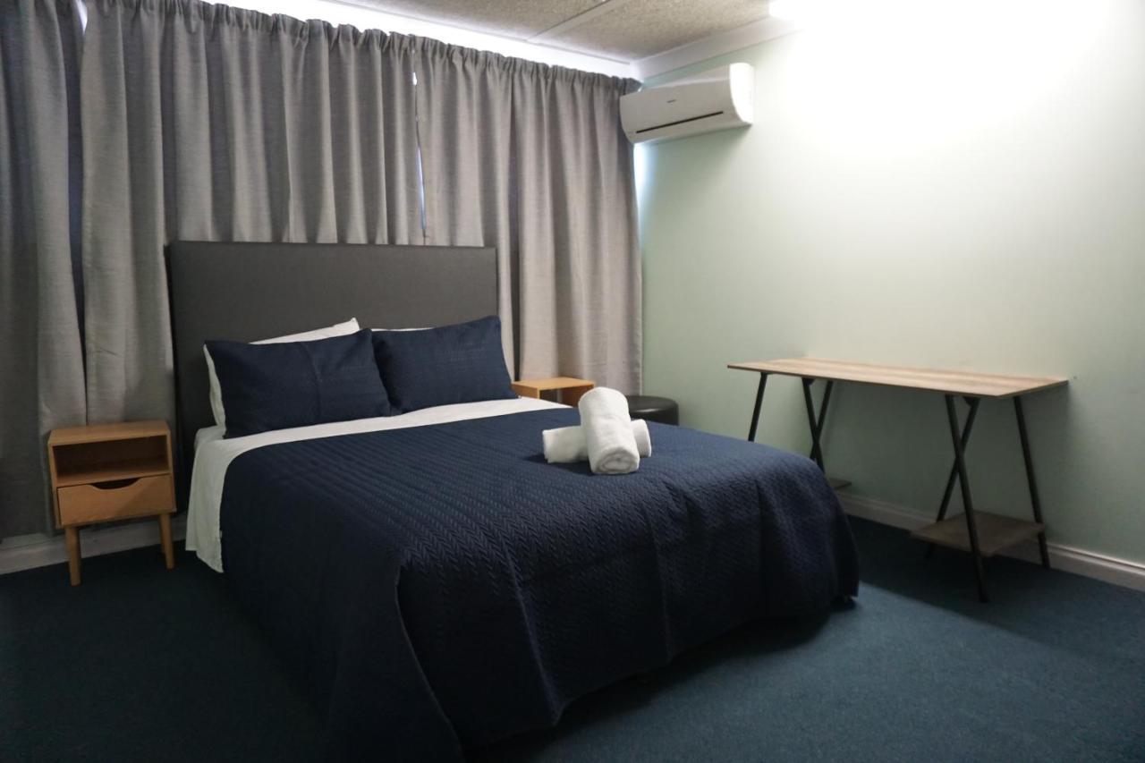 Warners Bay Hotel Ngoại thất bức ảnh