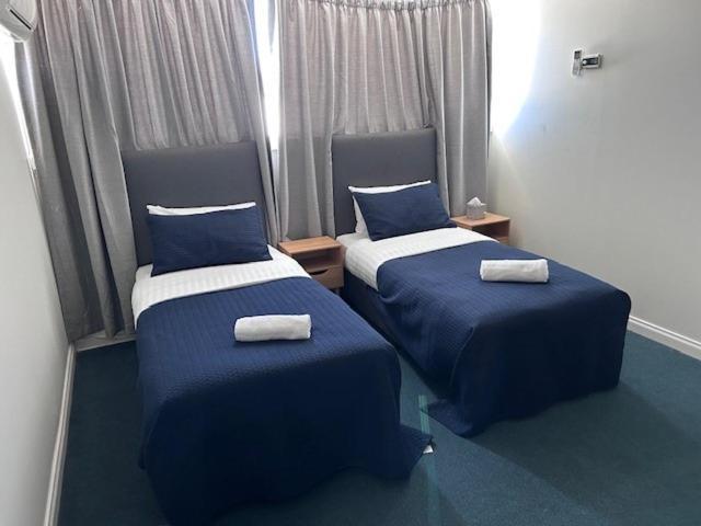 Warners Bay Hotel Ngoại thất bức ảnh